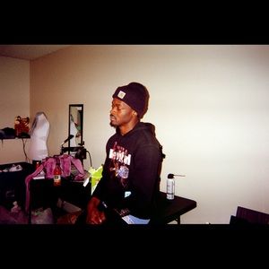 Meet your Posher, Demico